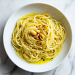 Simple Garlic & Olive Oil Pasta Recipe