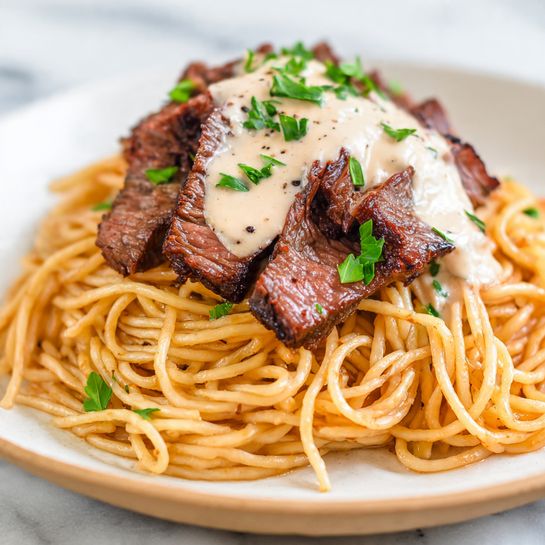 Garlic Butter Steak Lightning Noodles – Savory Skillet Dinner Recipe