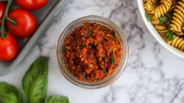Sun-Dried Tomato Pesto Recipe - Recipe Image